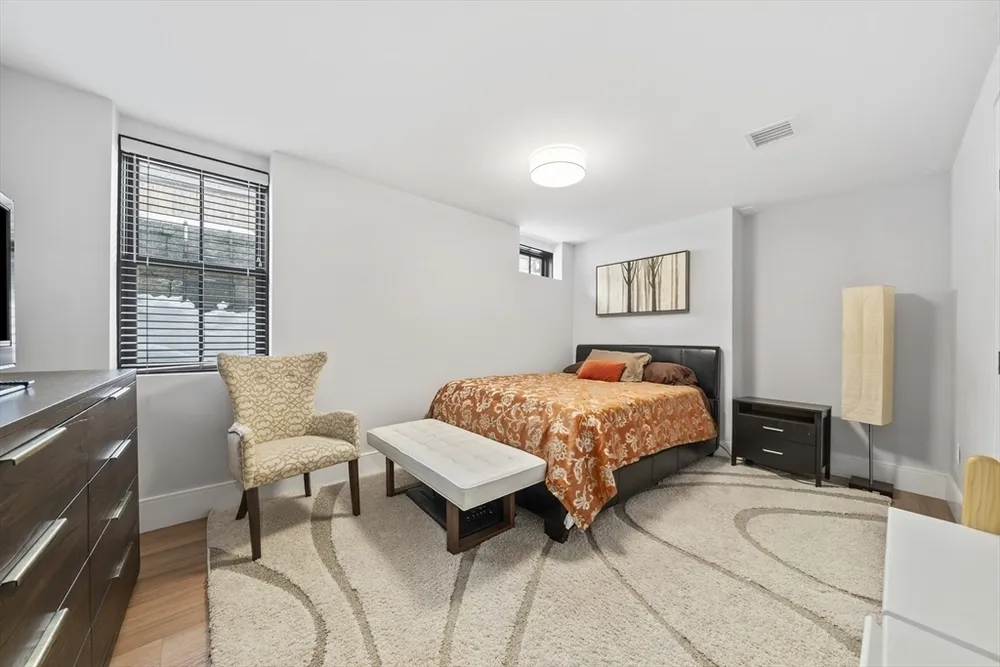 300 Elliot St, Newton, MA 02464