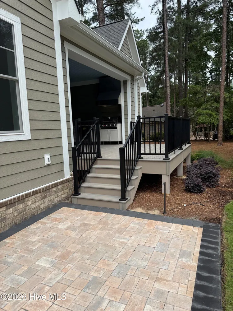 62 McMichael Dr, Pinehurst, NC 28374