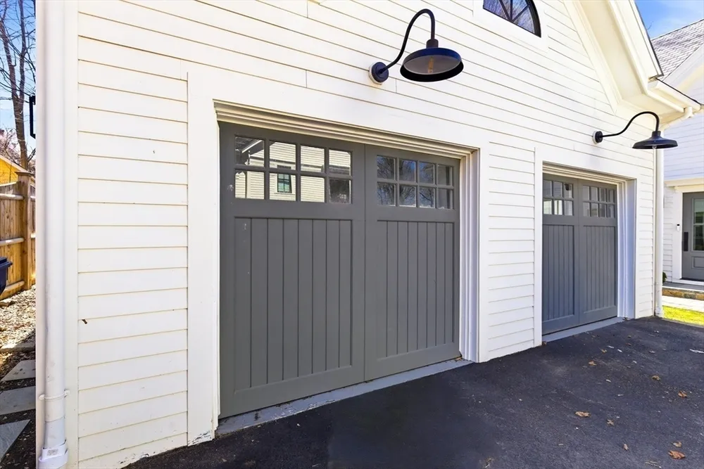 300 Elliot St, Newton, MA 02464