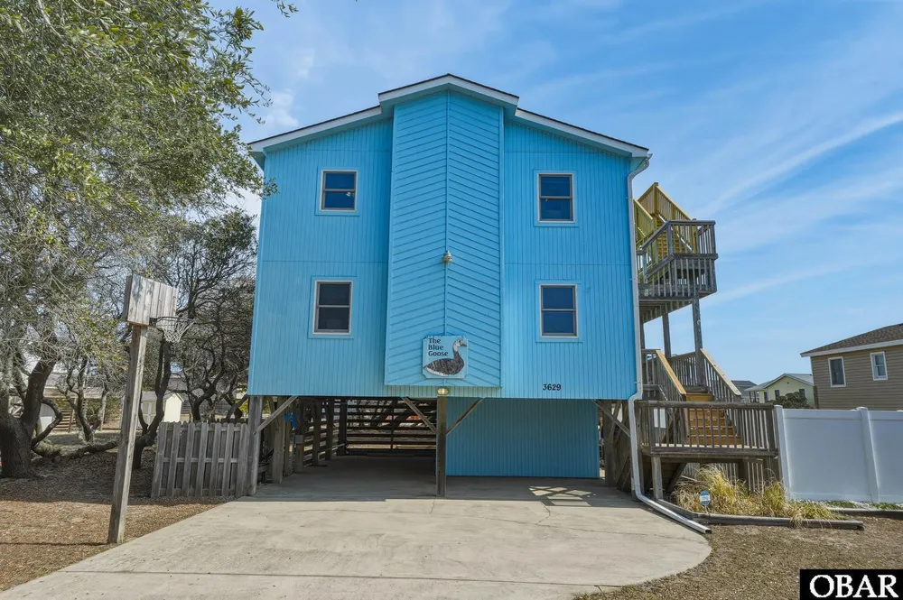 3629 Goosander St, Kitty Hawk, NC 27949