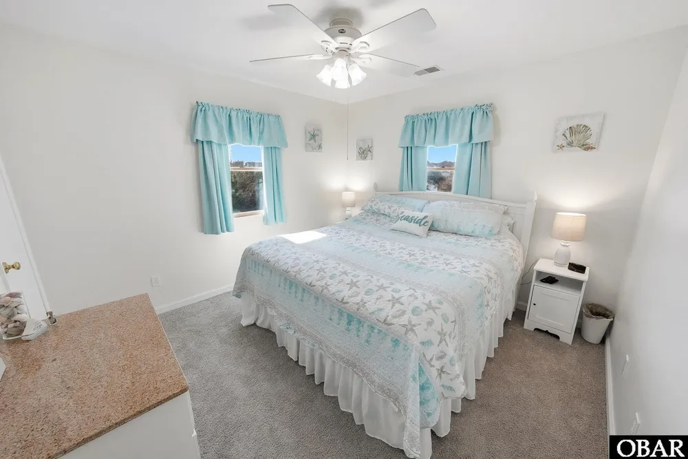 3629 Goosander St, Kitty Hawk, NC 27949