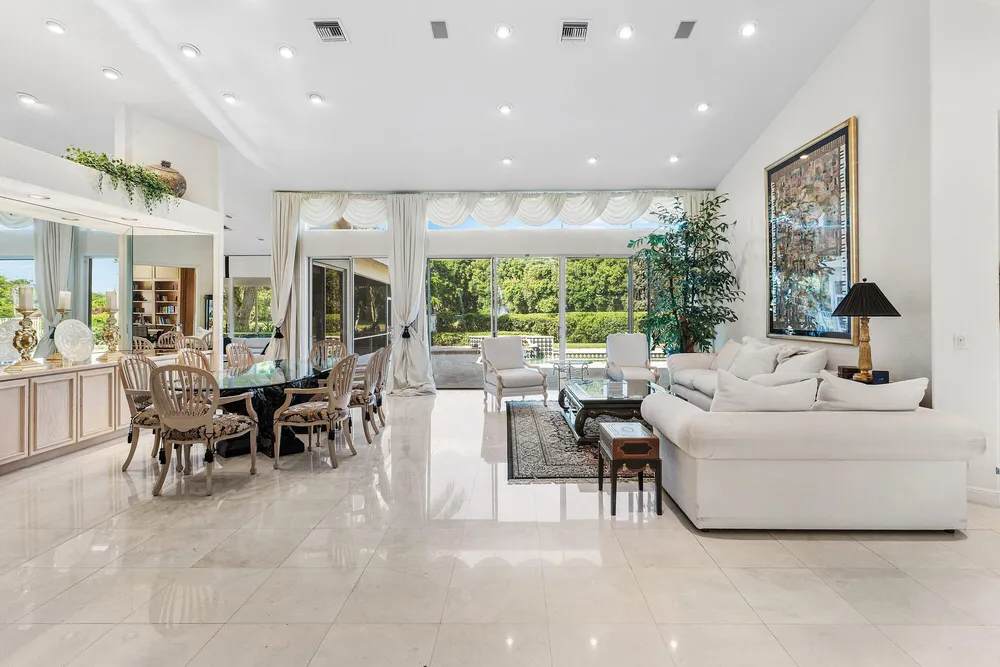 17571 Bocaire Way, Boca Raton, FL 33487