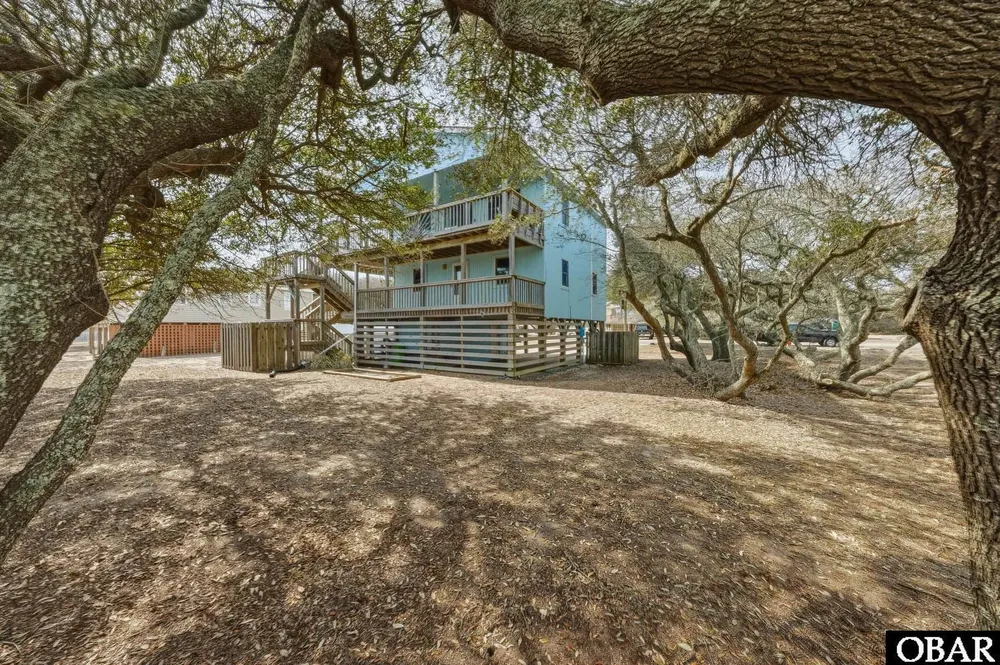 3629 Goosander St, Kitty Hawk, NC 27949