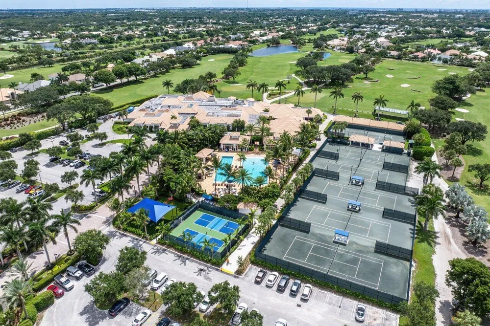 17571 Bocaire Way, Boca Raton, FL 33487