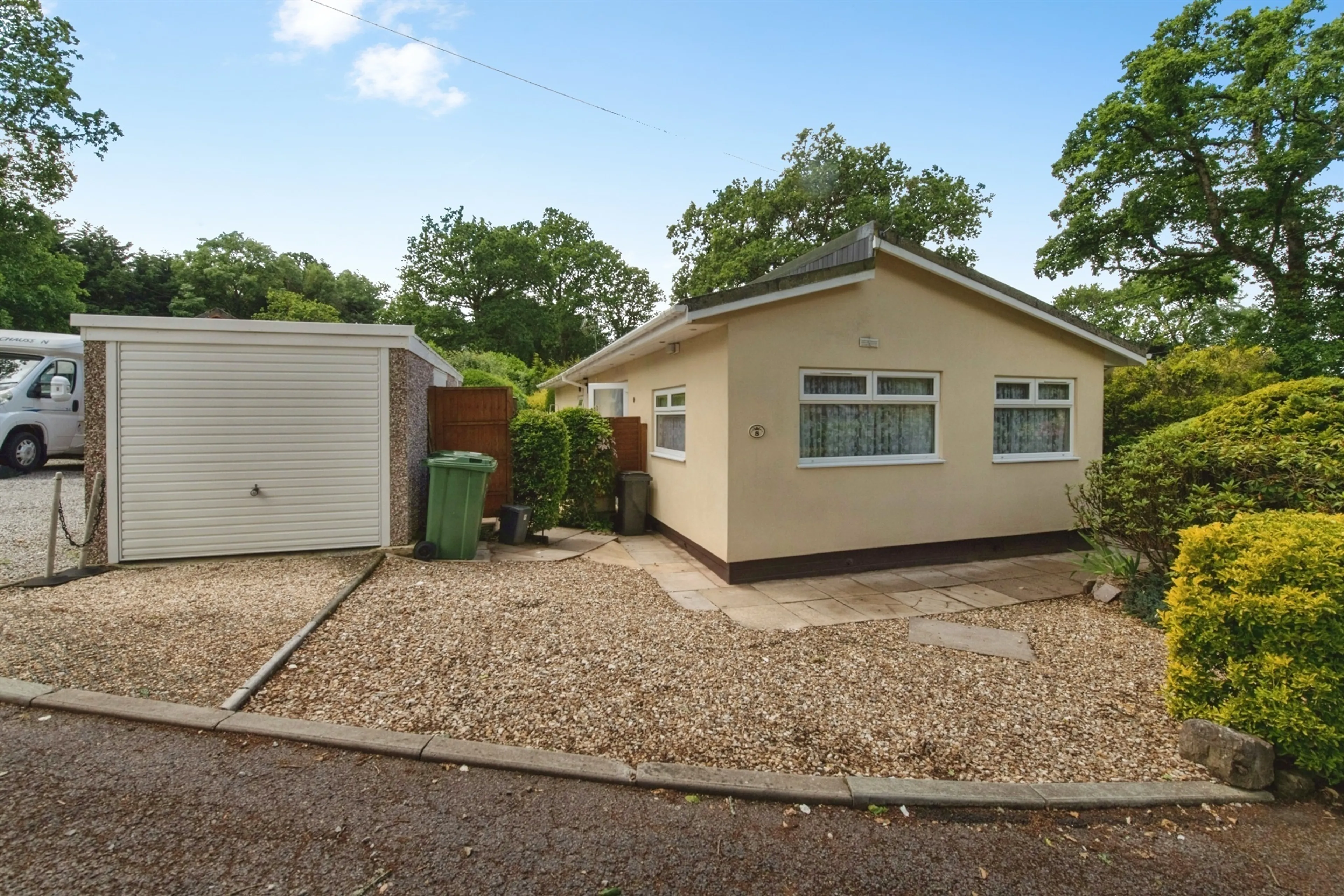 Property photo 0