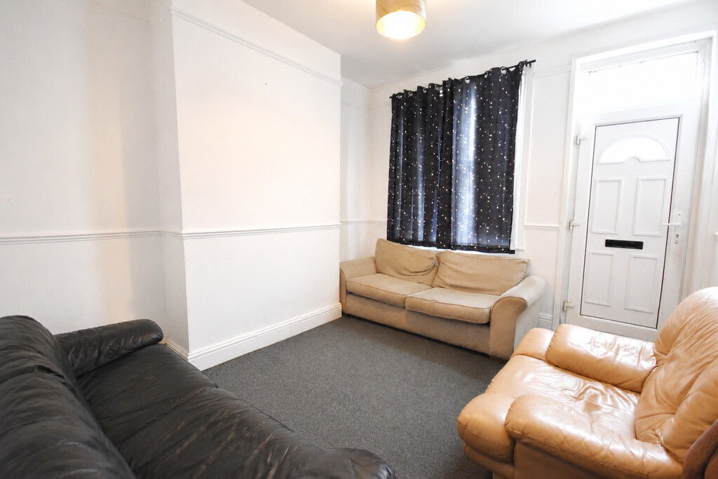 Silverton Road, Coventry Image 4