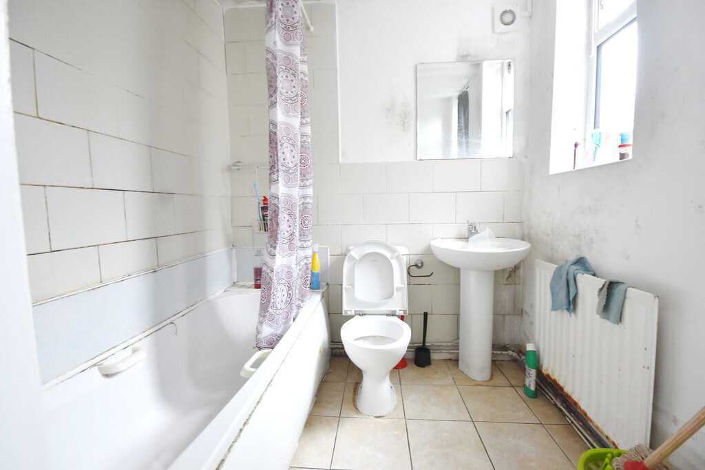 Silverton Road, Coventry Image 7