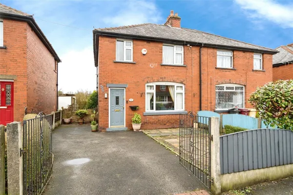 Pilkington Road, Kearsley, Bolton, Gr...