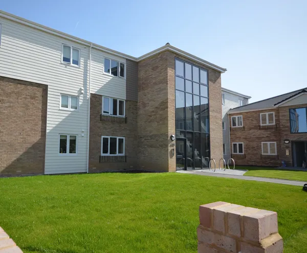 Queens Court, Chichester Close, Rainham