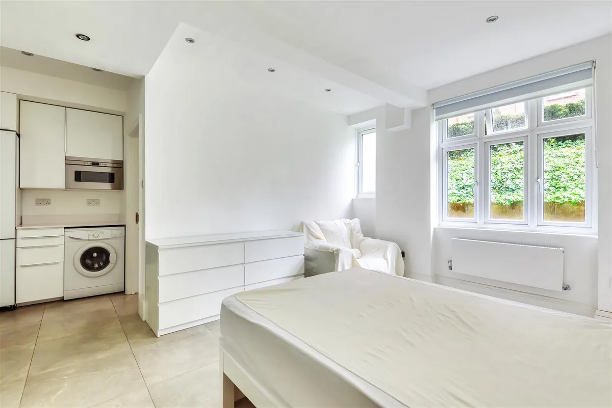 Grove Hall Court, London, NW8