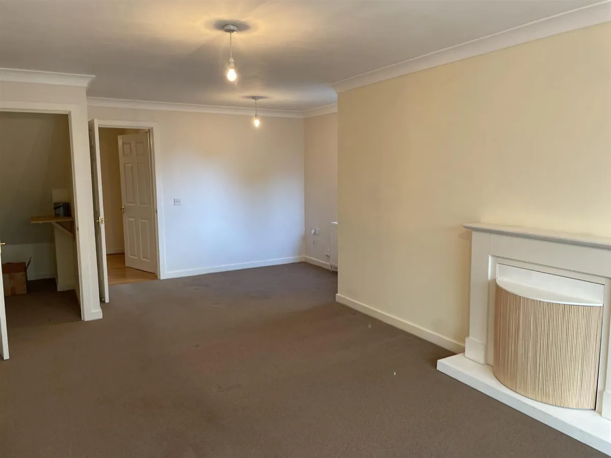 Trafalgar Road, Winton