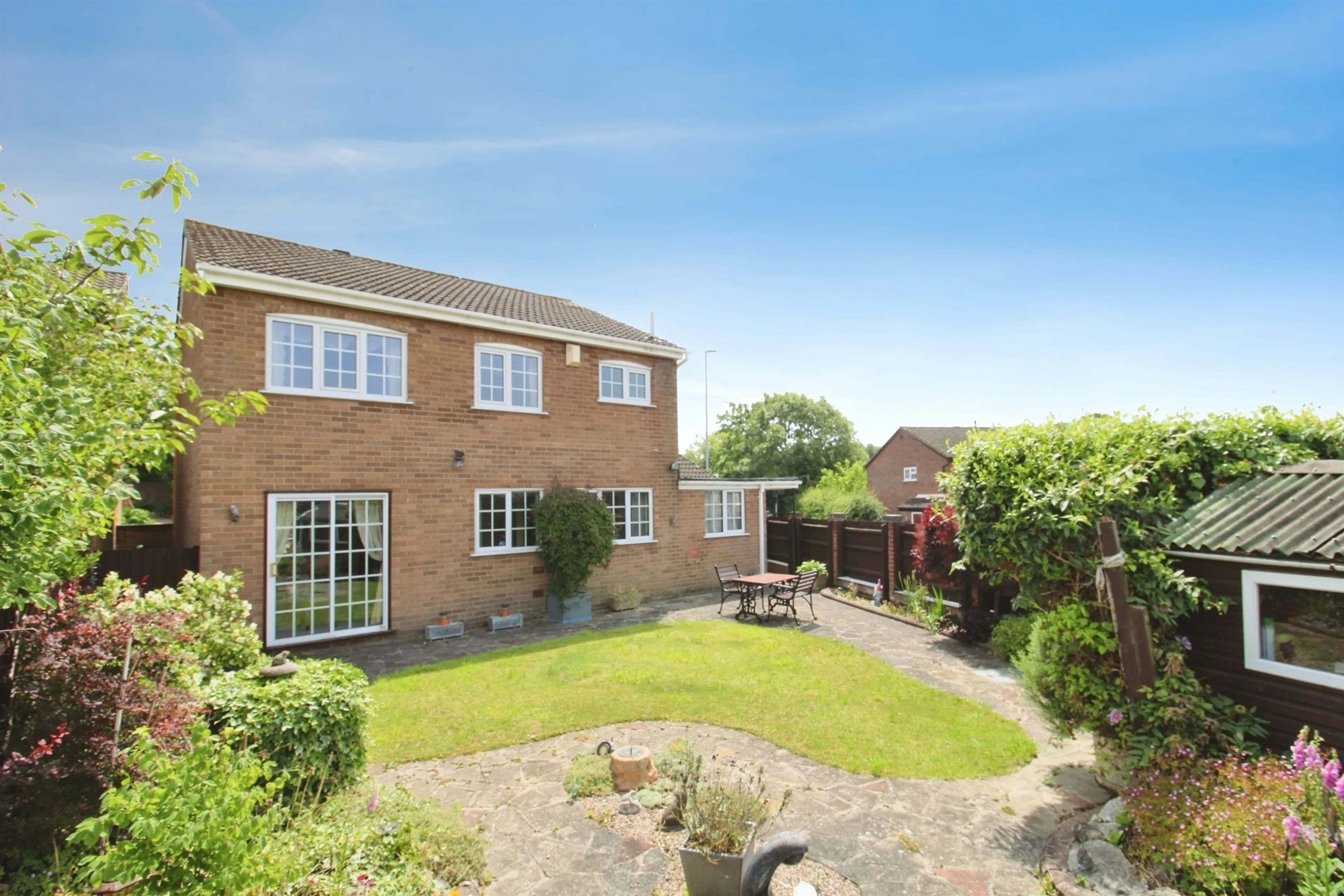 Property at Ledbury Close, Oadby, Leicester