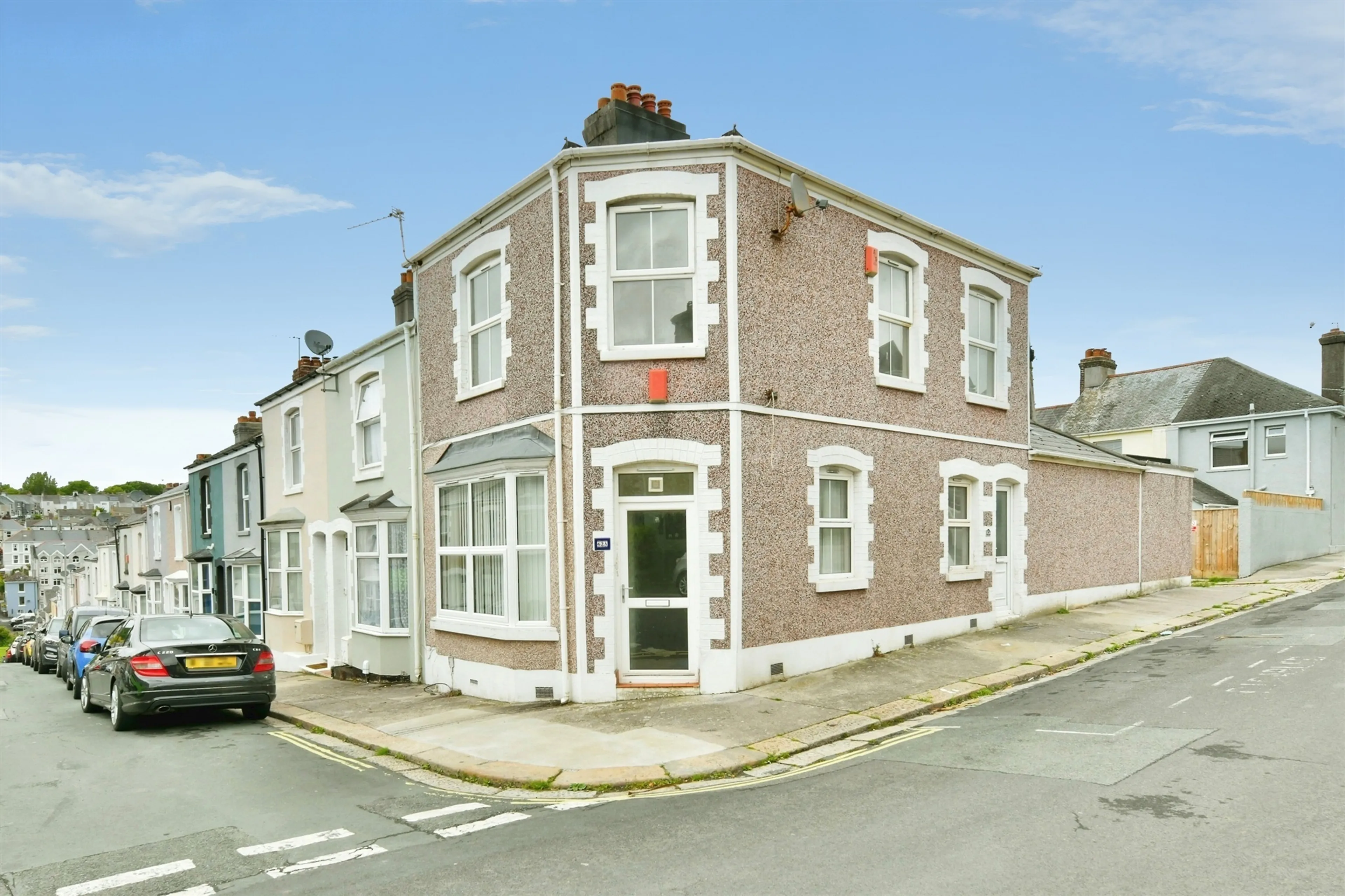 Property photo 0