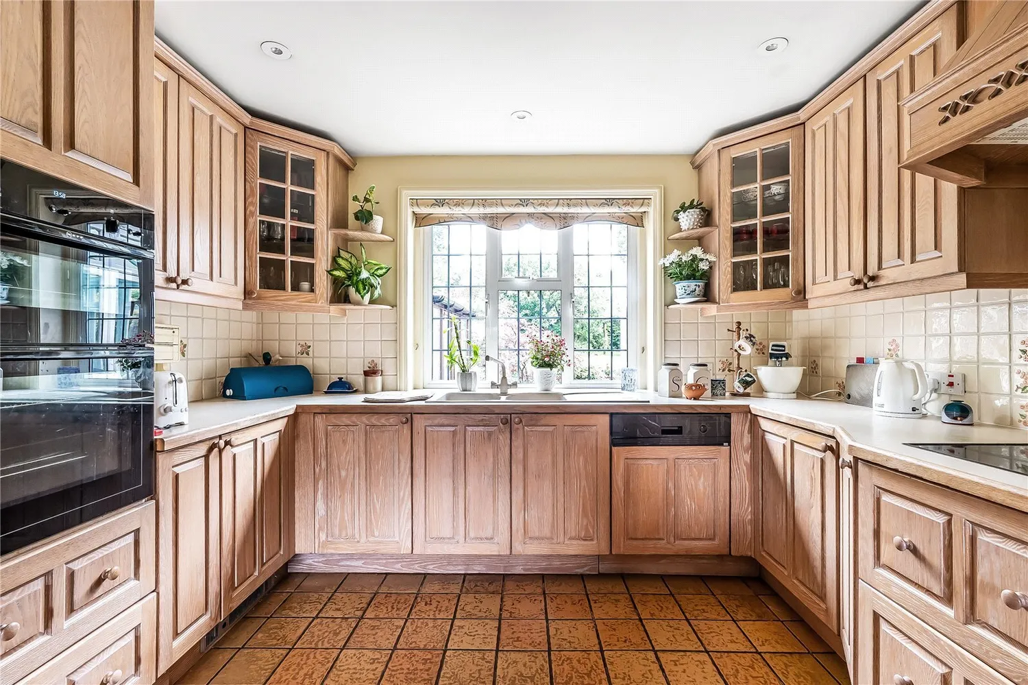 Blackborough Road, Reigate, RH2 photo 9