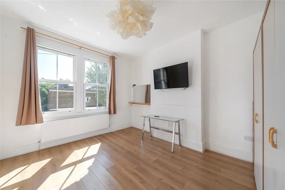 Winslade Road, London, SW2