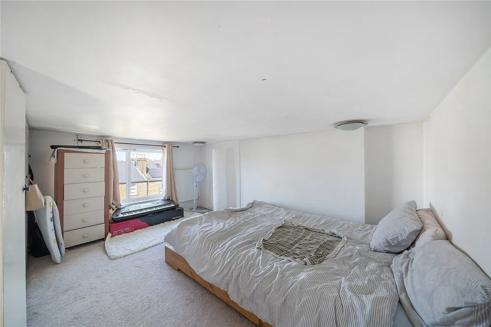 Winslade Road, London, SW2