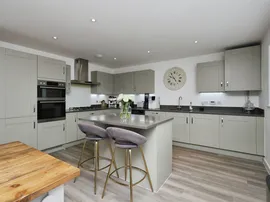 Hawthorn Way, Hellingly, Hailsham thumb 3