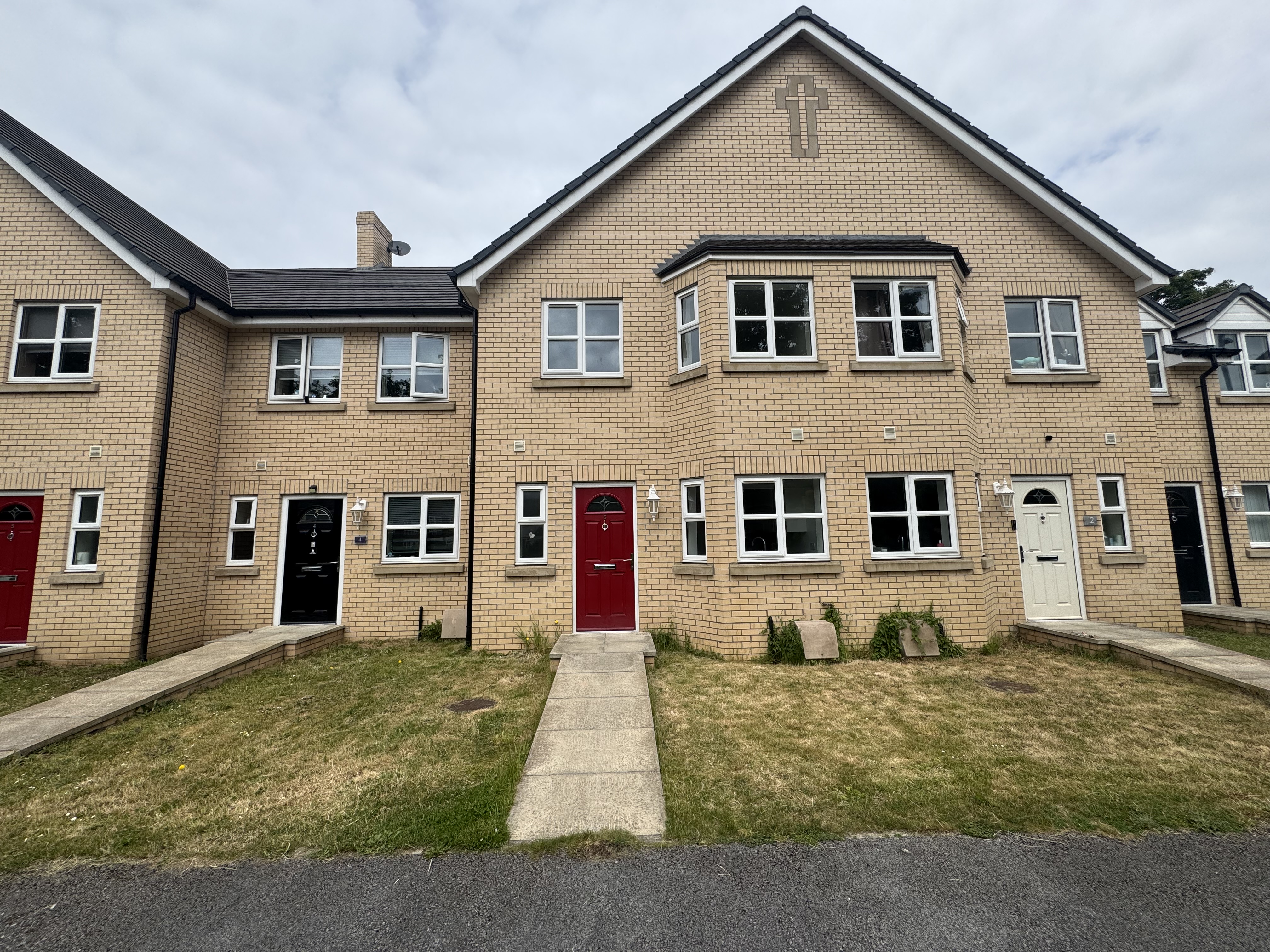 3 Broughton Court Image 1