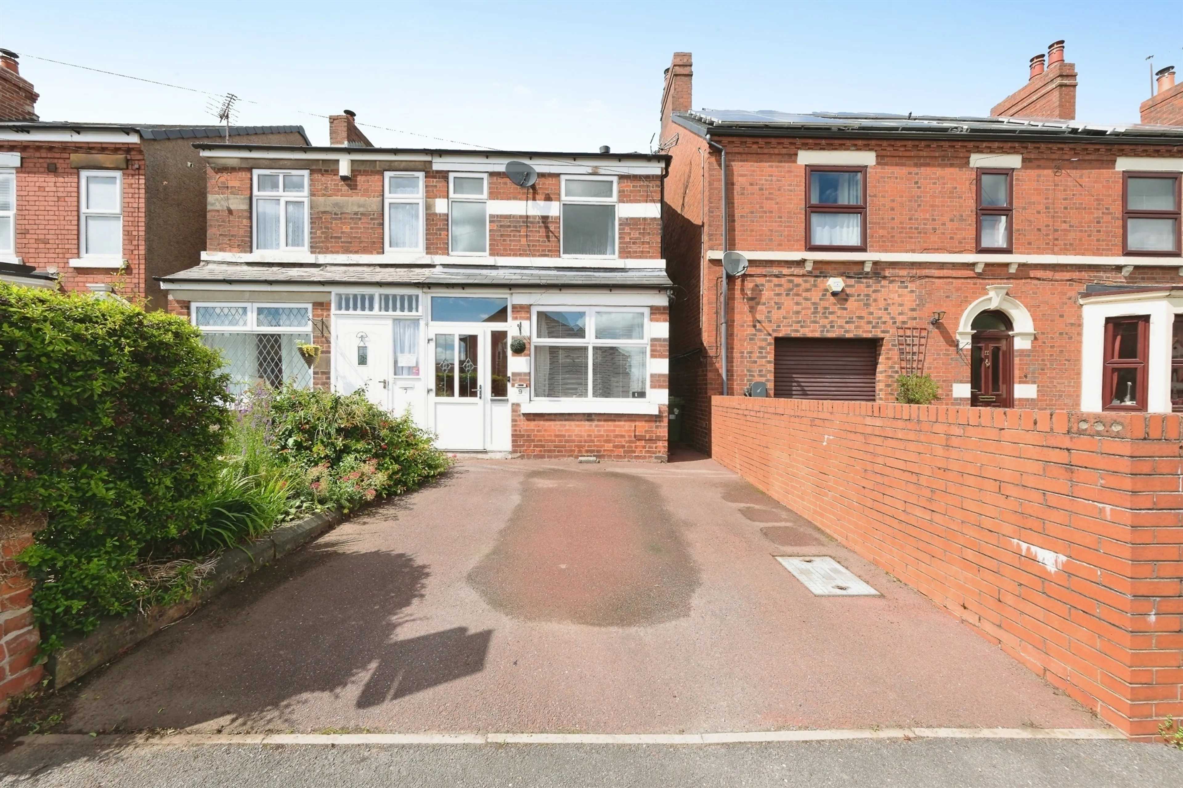 Property photo 0