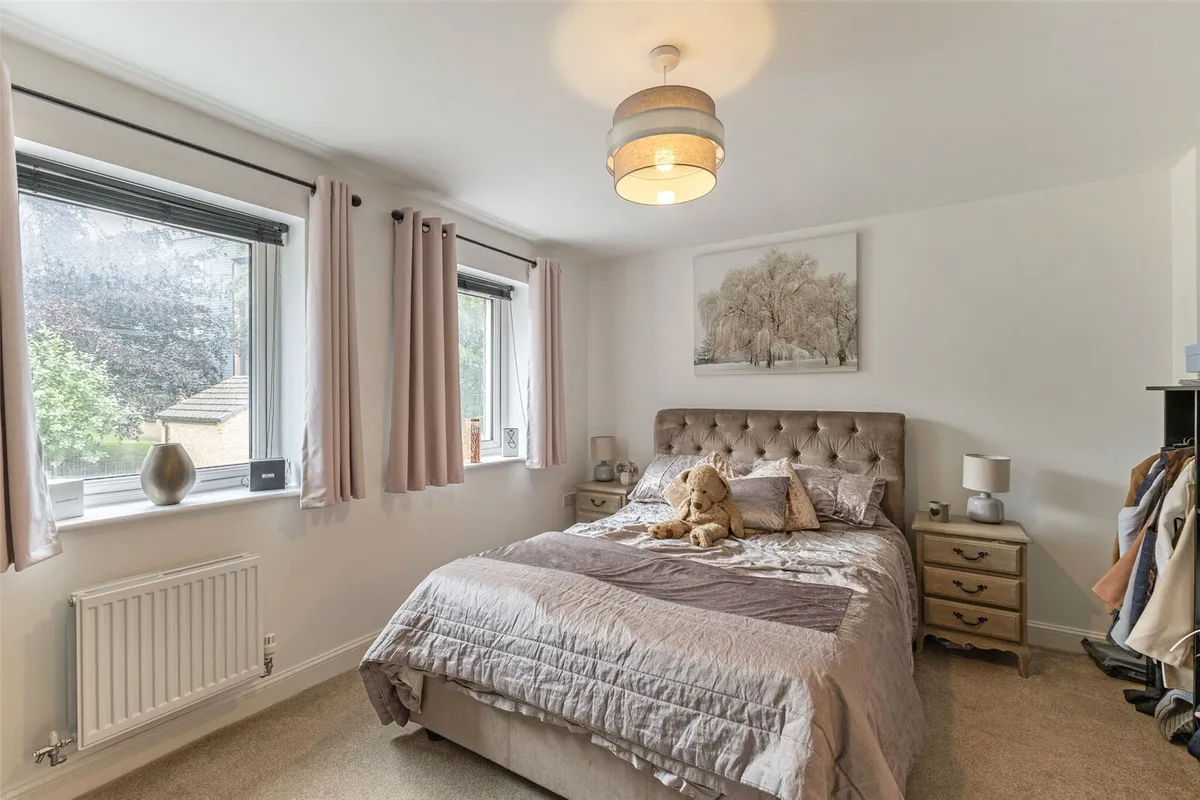 Blackmoor Drive, Basingstoke, RG24