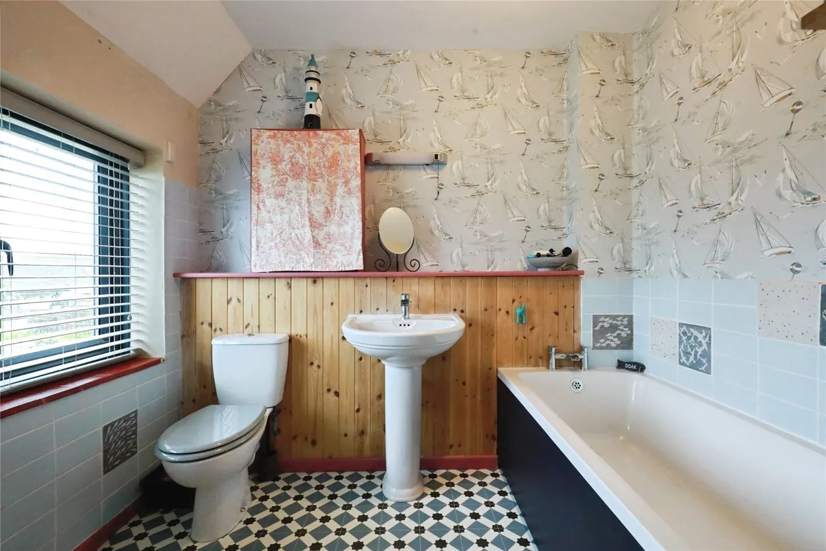 Rye Close, Bourton-on-the-Water, Cheltenham, Gloucestershire, GL54