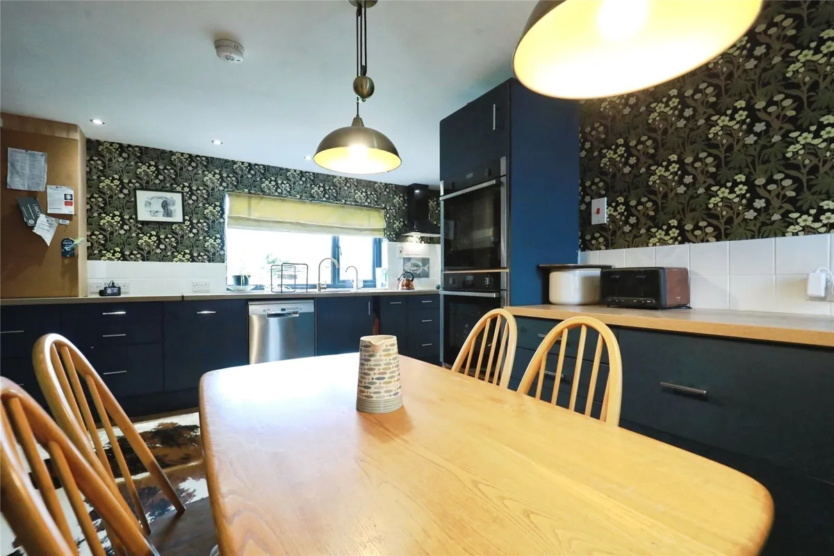 Rye Close, Bourton-on-the-Water, Cheltenham, Gloucestershire, GL54