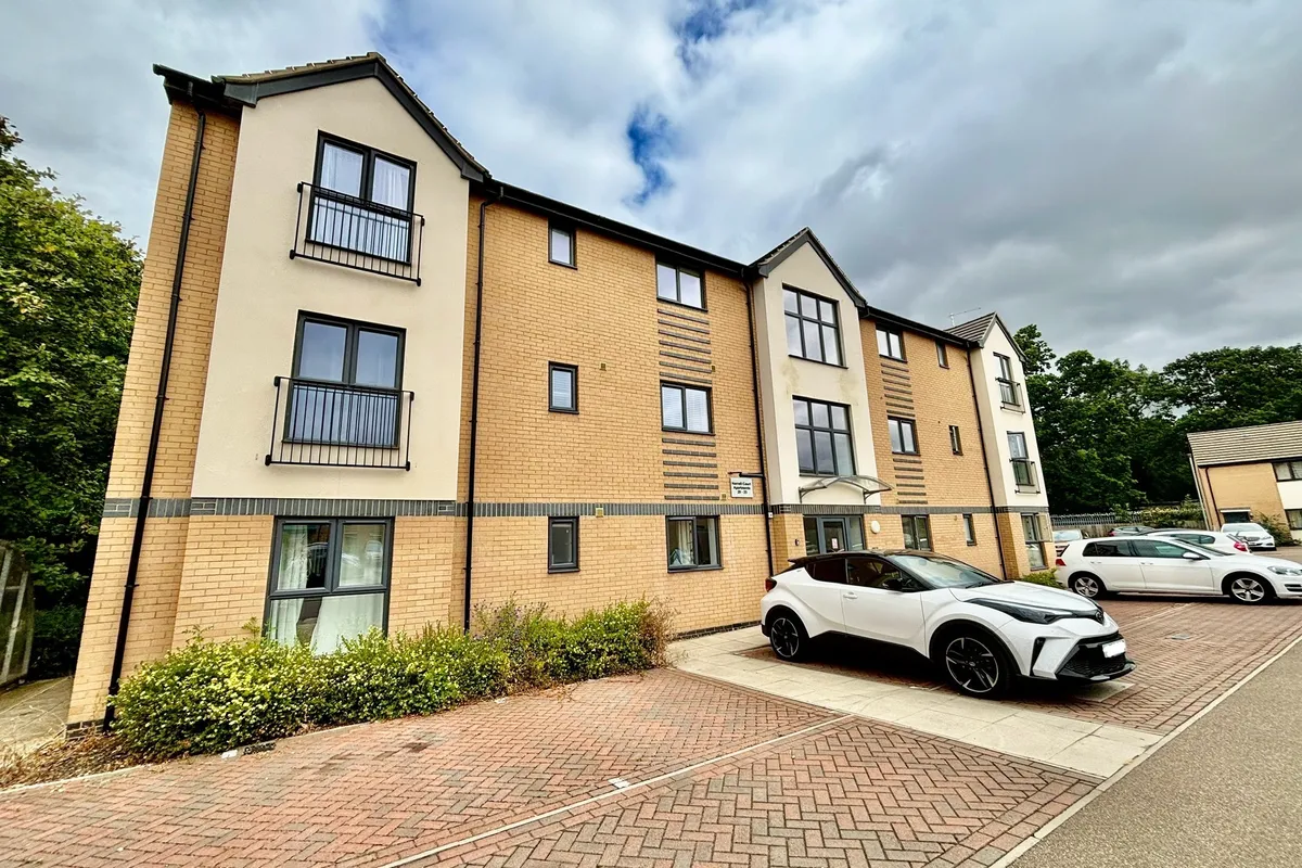 25 Horrel Court, Peterborough