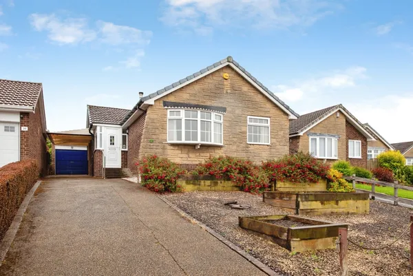 Markbrook Drive, High Green, Sheffiel...
