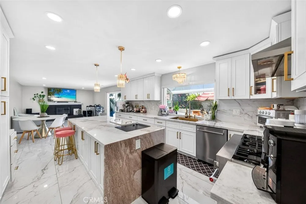 251 Avenida Santa Anita, La Habra, CA 90631