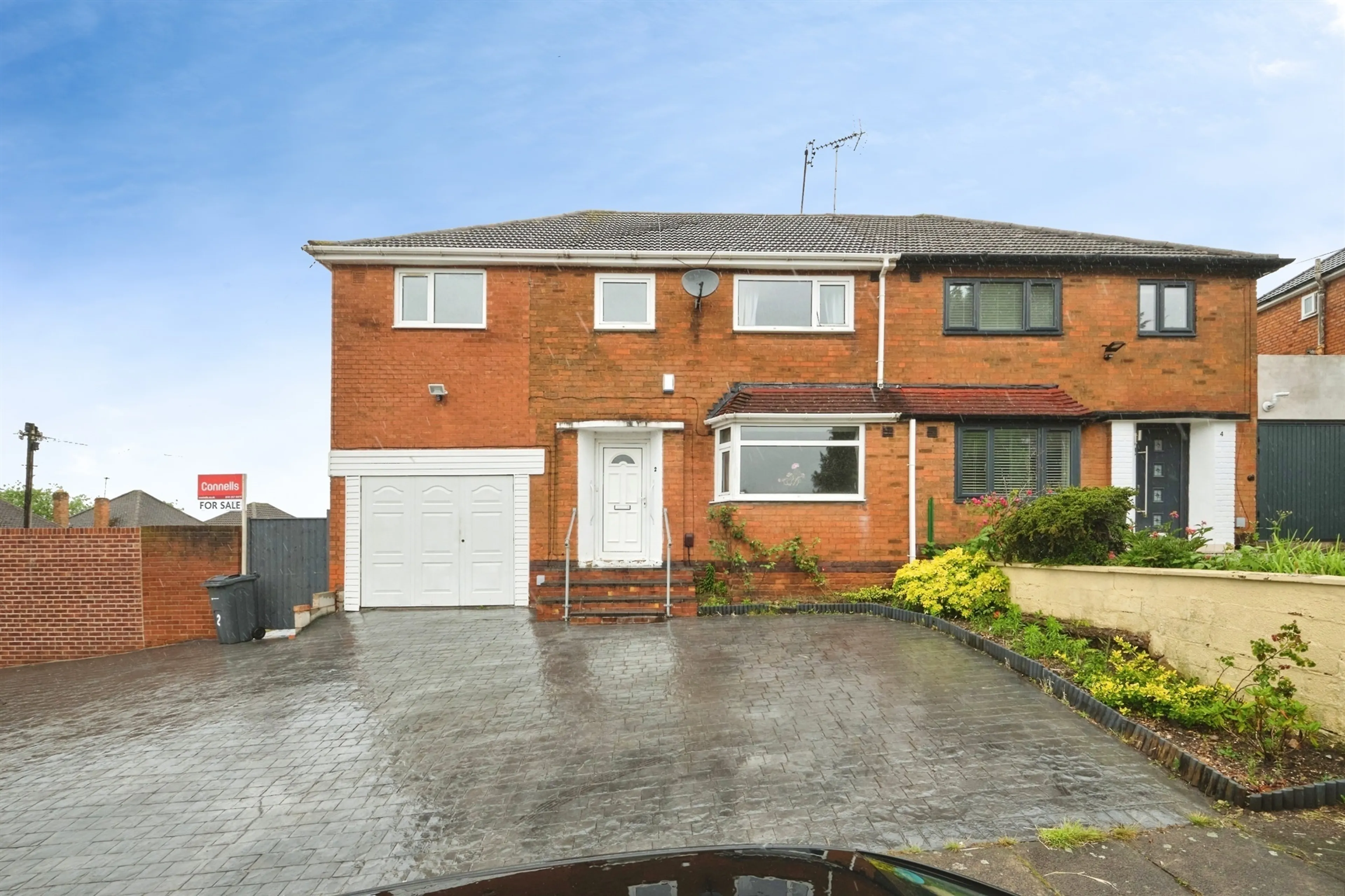 Property photo 0