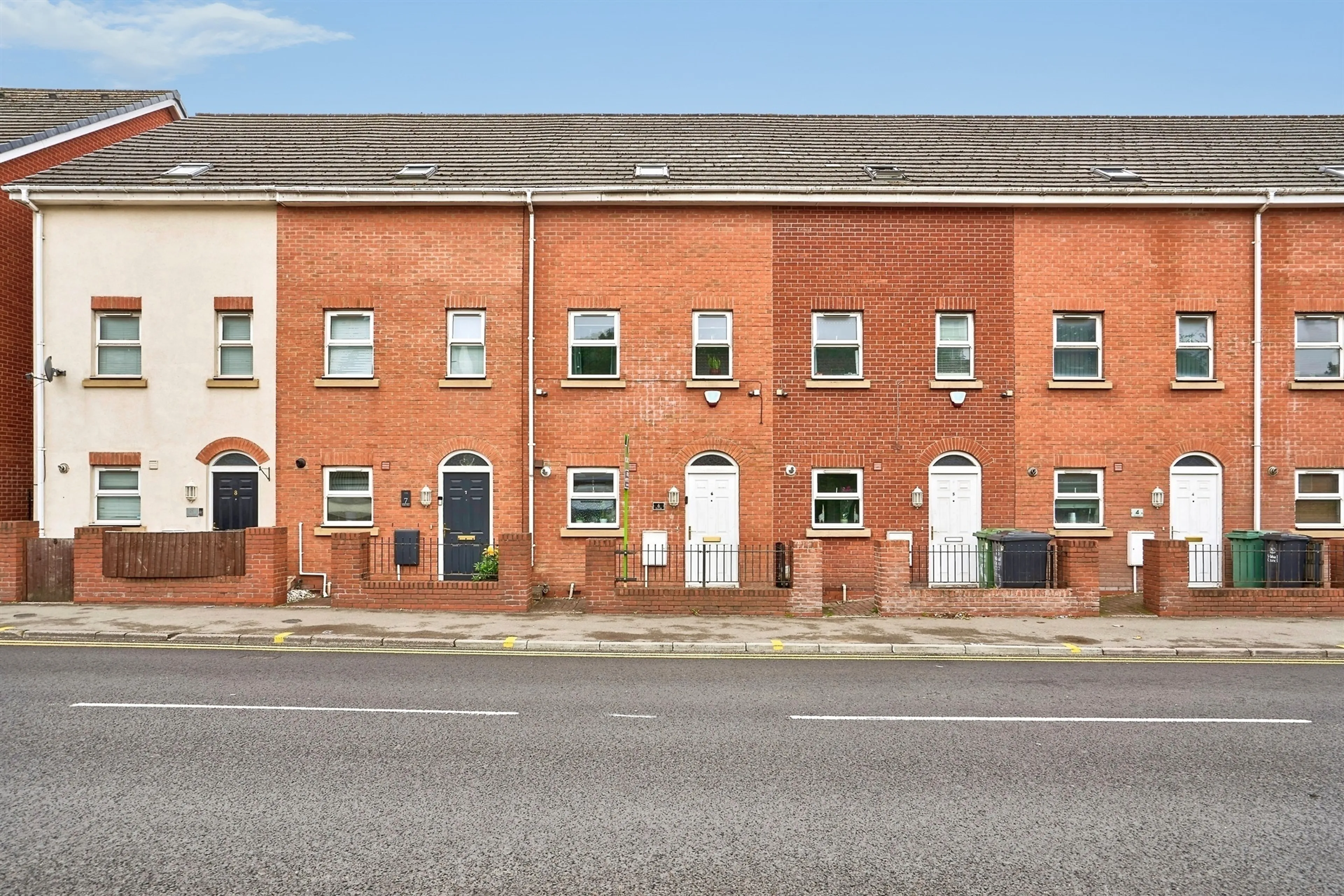 Property photo 0