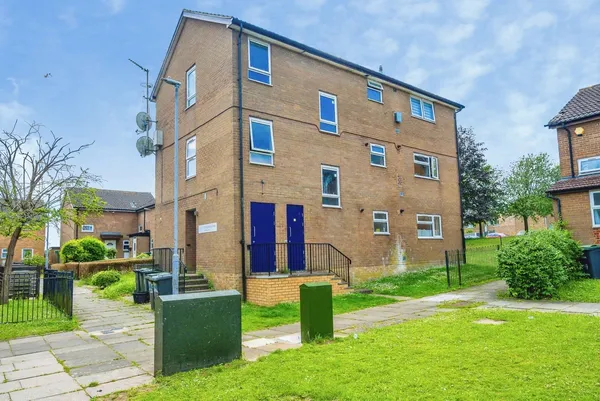 Olympic Close, Luton, Bedfordshire, LU3