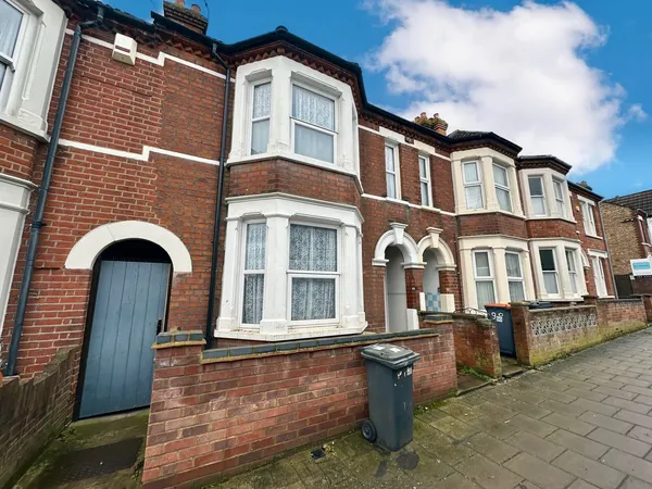 Gladstone Street, Bedford, MK41