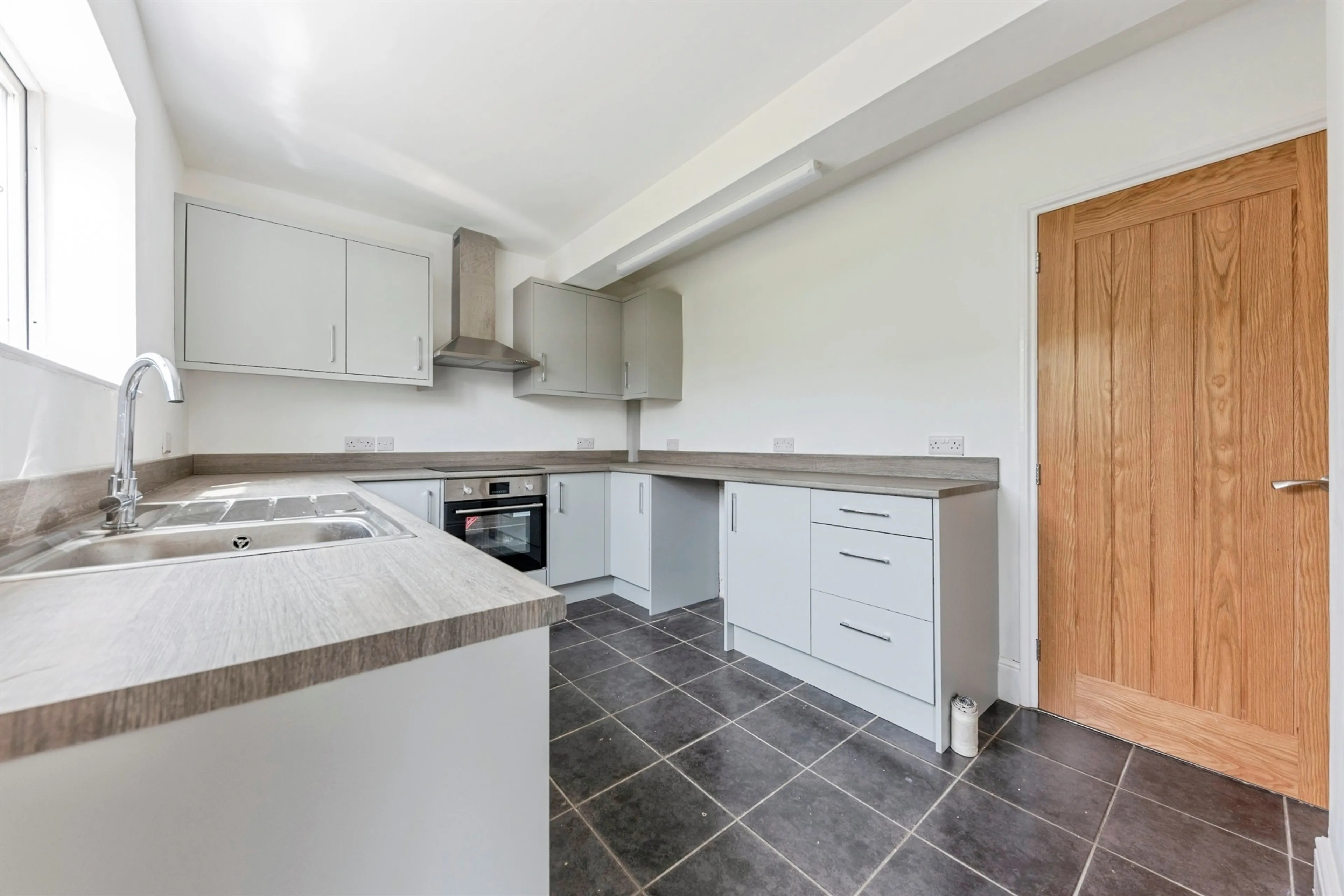 Property at Heathfield Road, Grantham