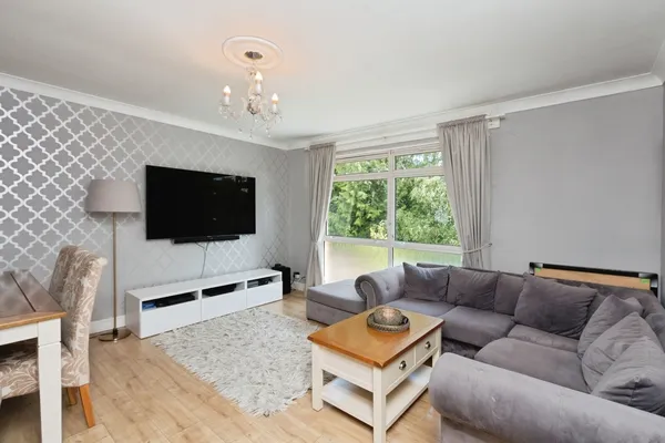 The Avenue, Lightwater, Surrey, GU18