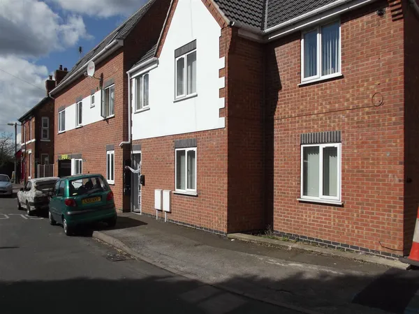 Norman Road, Carlton, NG3 6LN