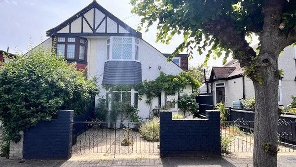 Woodville Gardens, Ilford, IG6