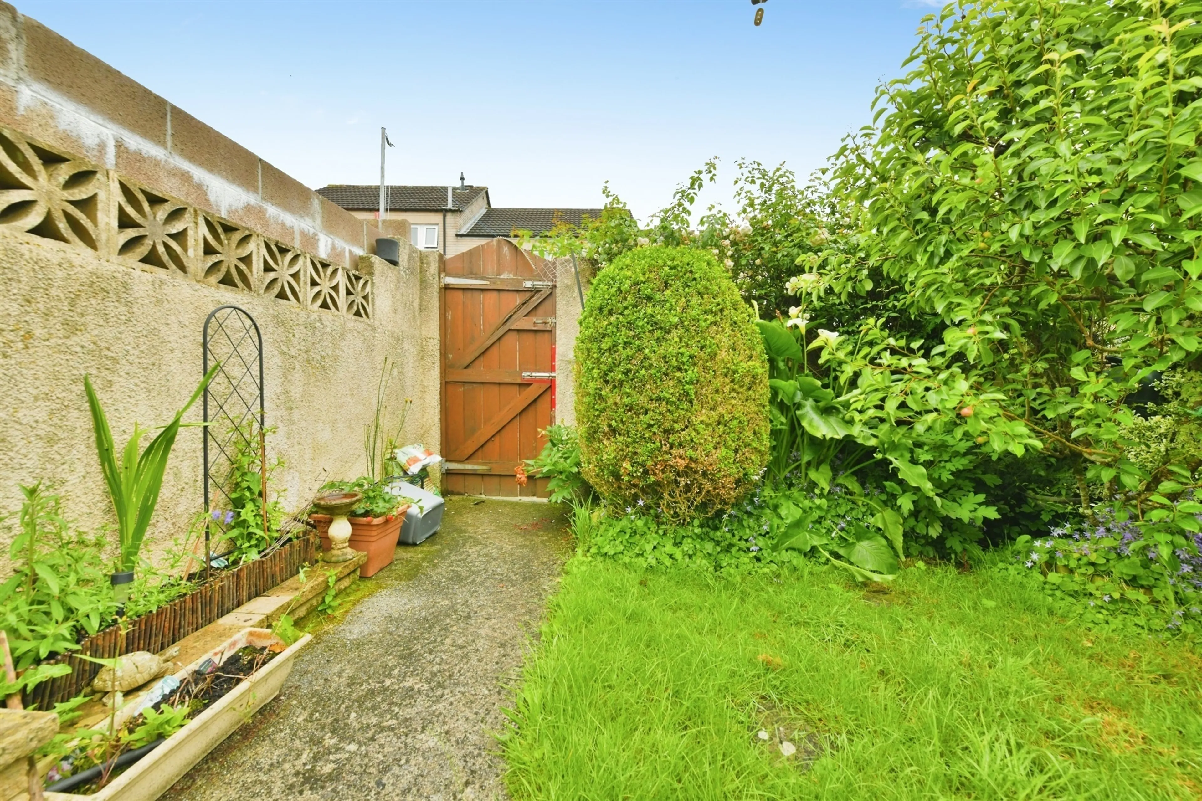 Property photo 15