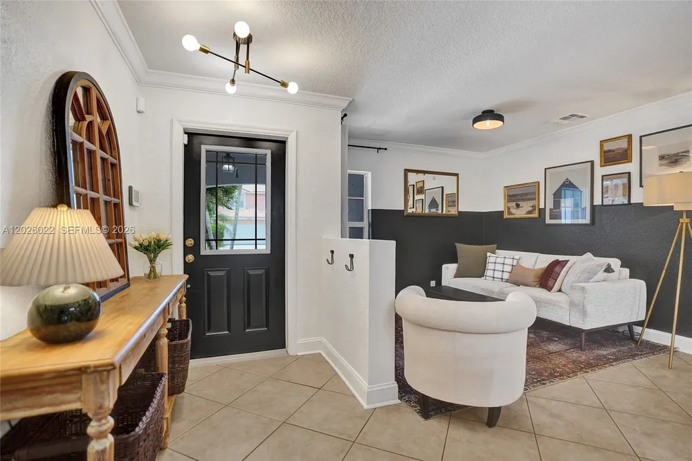 11953 Donlin Dr, Wellington, FL 33414