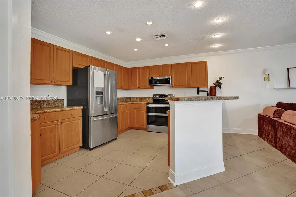 11953 Donlin Dr, Wellington, FL 33414