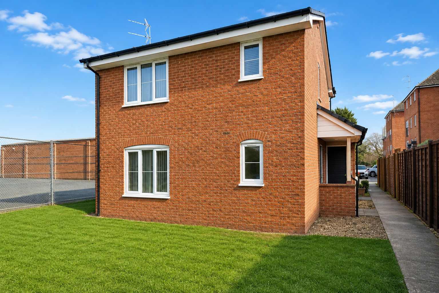 Holly Tree House, Fazeley, Tamworth Image 1