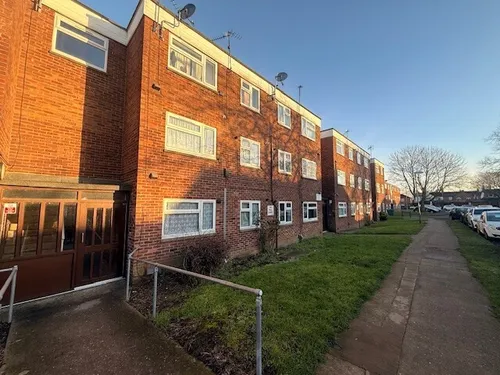 Gloucester Close, KETTERINGphoto