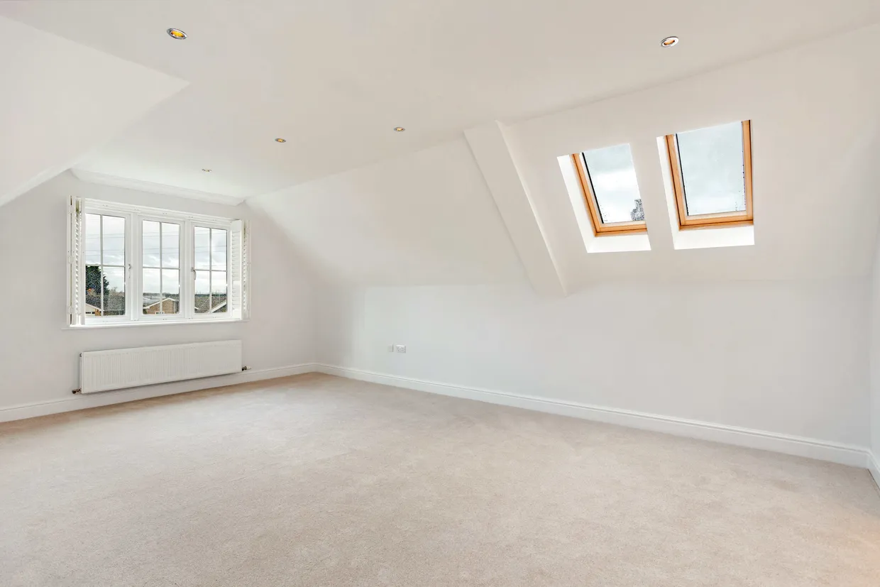 Finchampstead Road, Wokingham, RG41 photo 3