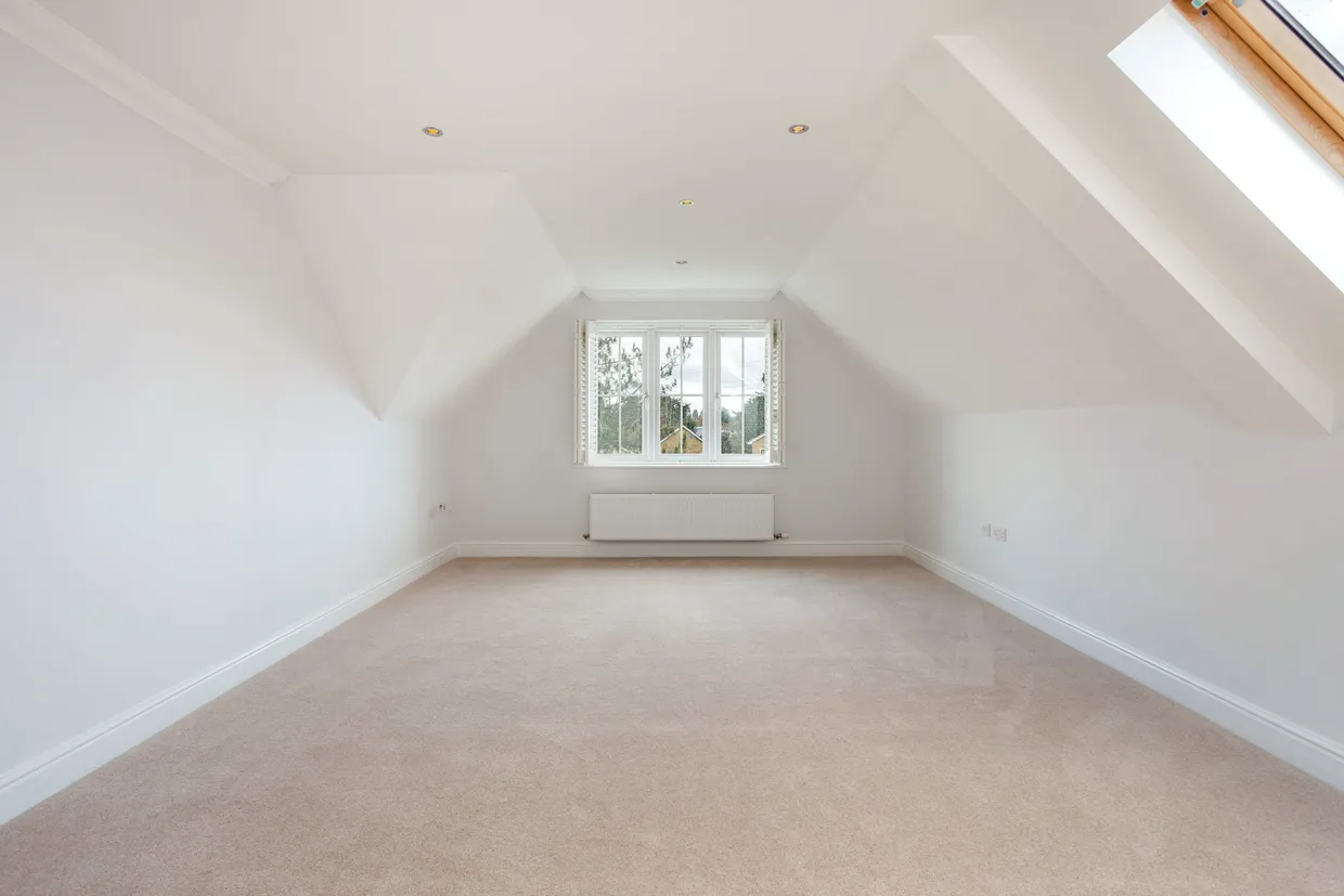 Finchampstead Road, Wokingham, RG41 photo 7
