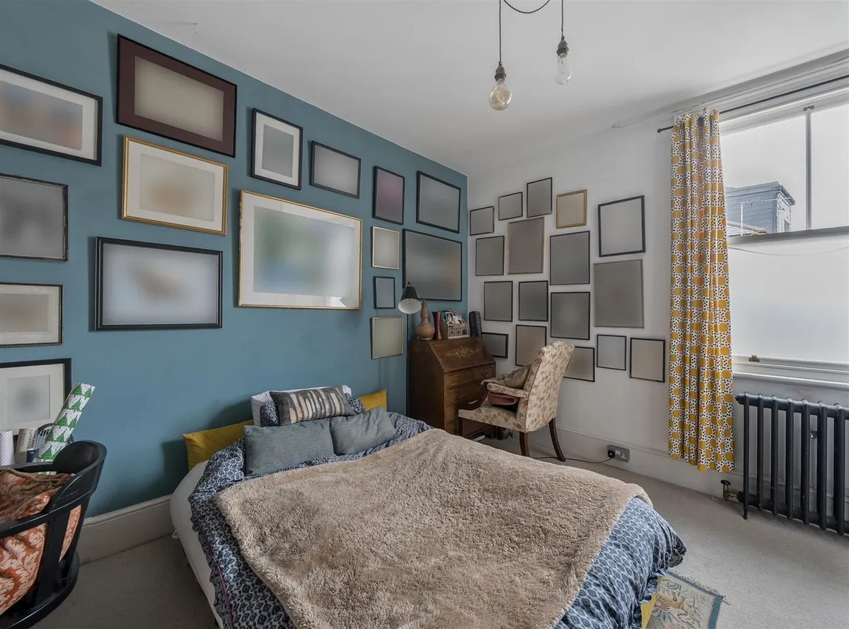 Kilburn Lane, London, W10