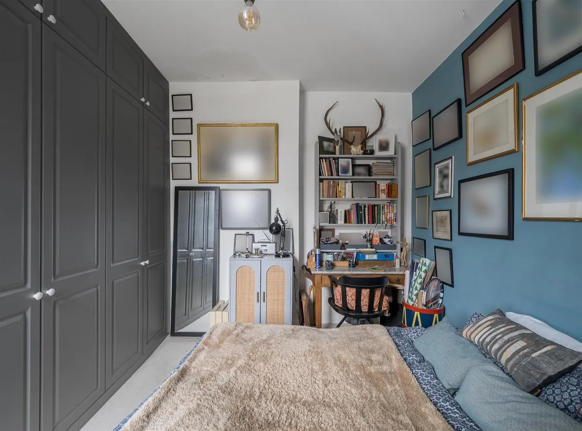 Kilburn Lane, London, W10
