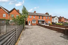 Mill Lane, Newbury, RG14 photo 1