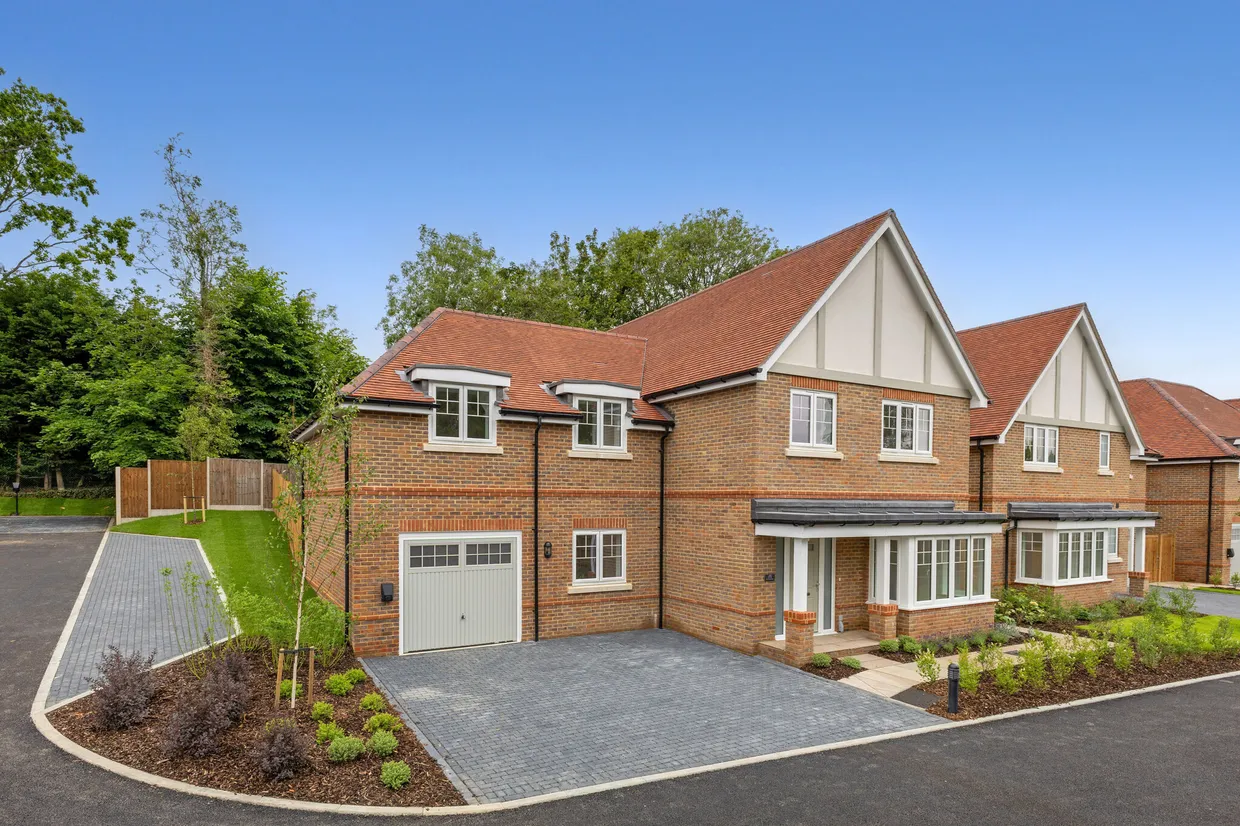 Herb Grove, Banstead, SM7 photo 1