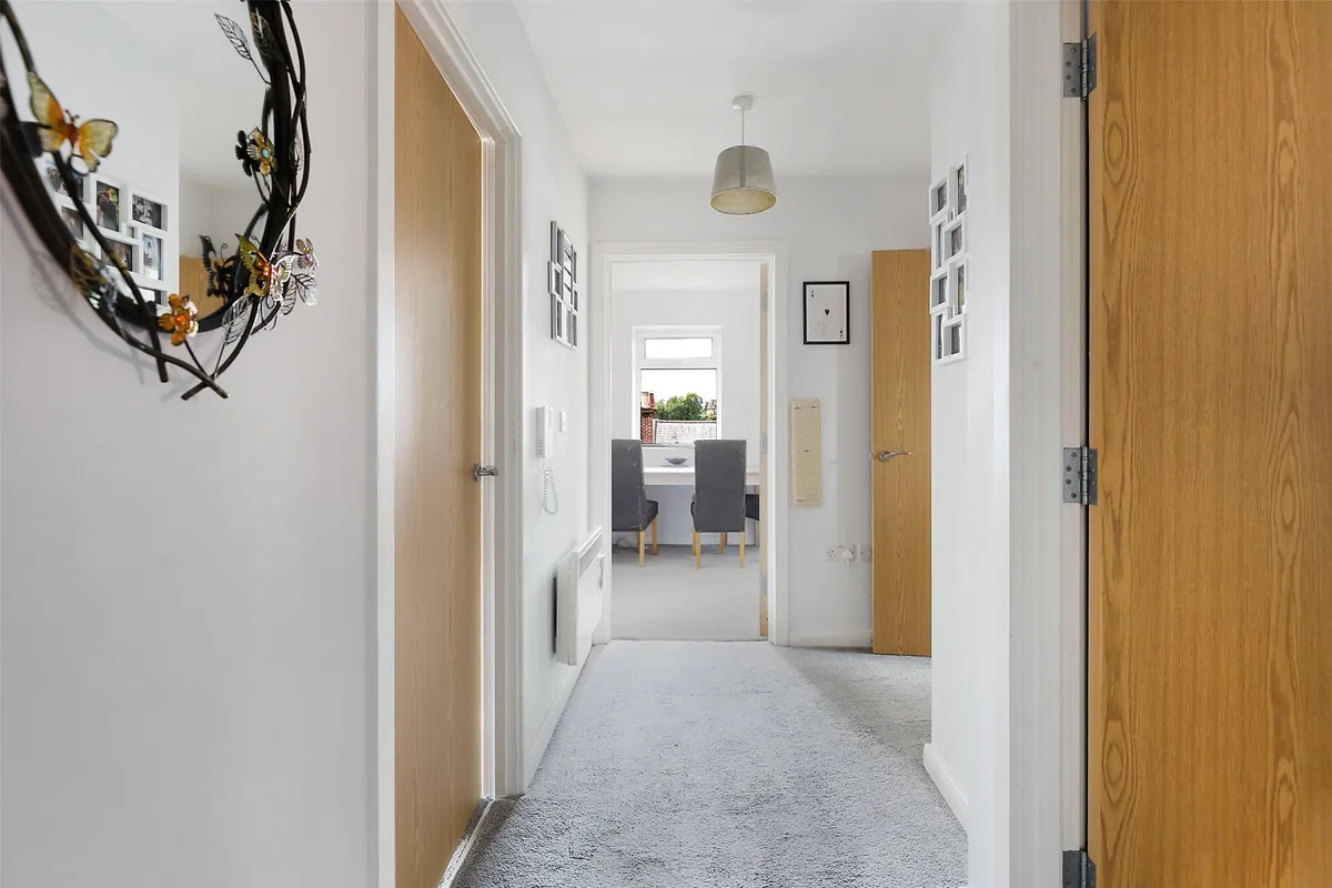 South Street, Dorking, Surrey, RH4