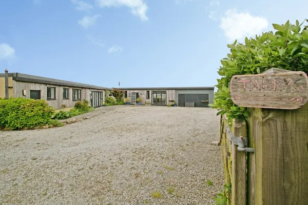Croft Mitchell, Troon, Camborne, Corn...